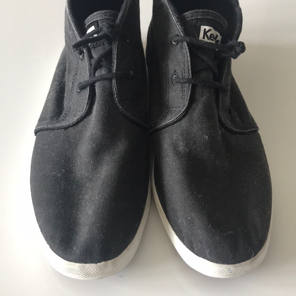 LIKE NEW “KEDS” Gray  Lace-Up Canvas Sneaker - Picture 5 of 8